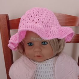 Horgolt kislány kalap 