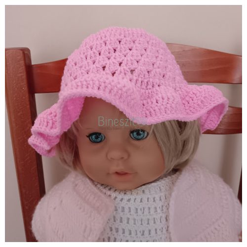 Horgolt kislány kalap 
