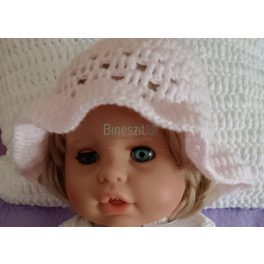 Horgolt kislány kalap 