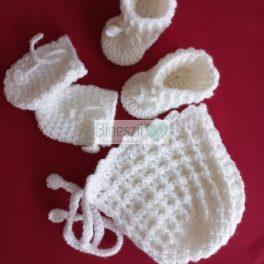 Babasapka , babacipő és baba kesztyű szett
